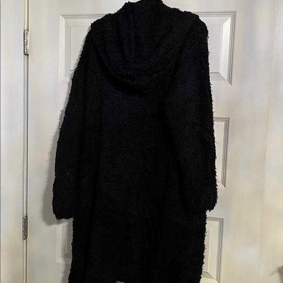 Miracle NWT Cozy Black Hooded Women Cardigan Sweater with Front Pockets - Picture 6 of 8
